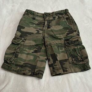 CHEROKEE Boy’s Army Green Camouflage Camo Print Cargo Shorts w/ Pockets - size 5